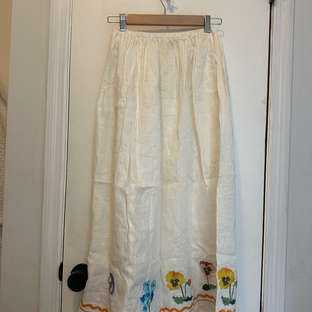 VRG Girl Floral Embroidered Cream Skirt